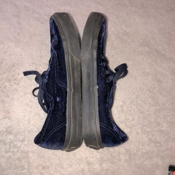 VANS Off The Wall Womens Navy Velvet Low Top Lace Sneakers Sz 7.5 - Picture 7 of 11